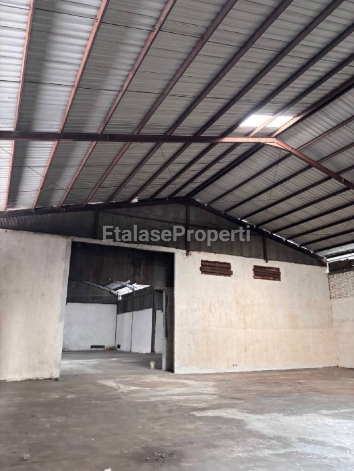 Foto properti Disewakan Gudang Di Raya Kemasan Krian Sidoarjo 9