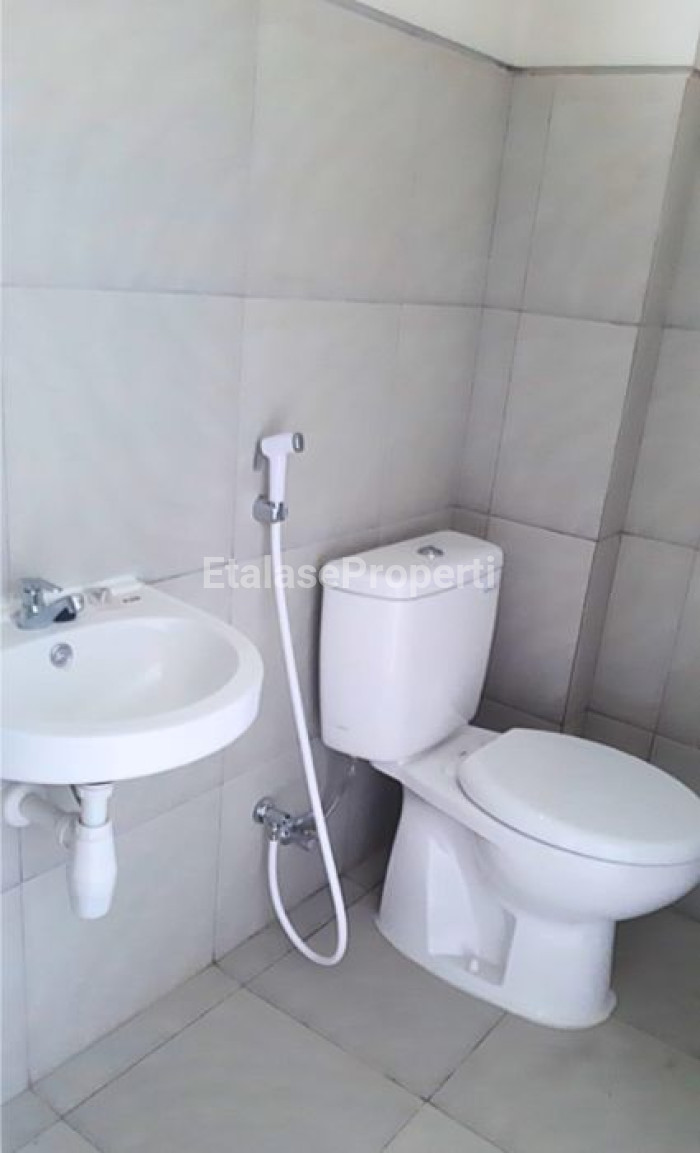 Foto properti DISEWAKAN CEPAT RUKO BARU GRESS CITRALAND CBD DRIYOREJO 3