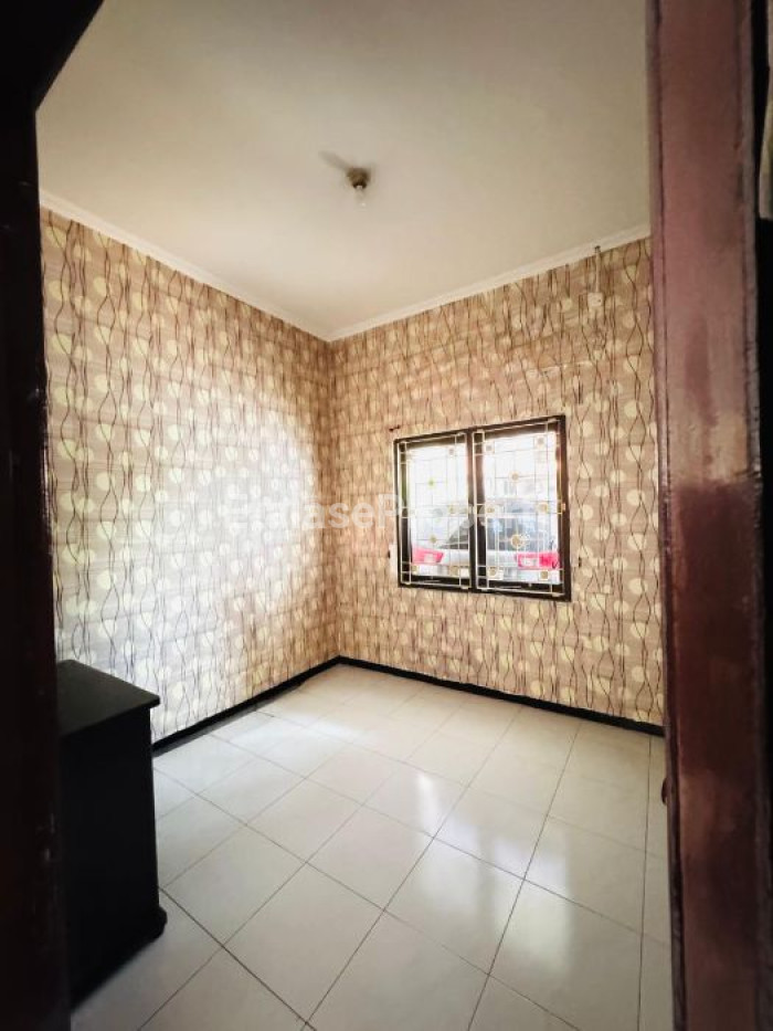 Foto properti For Sale  Rumah  Taman Pondok Indah Wiyung 5