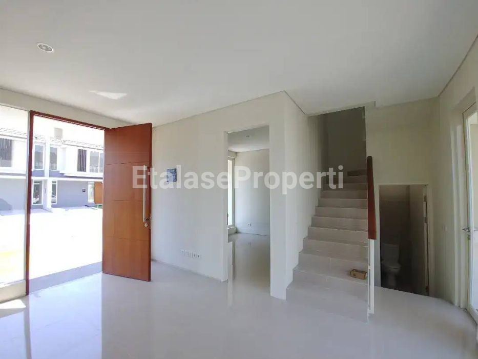 Foto properti Rumah Northwest Park Citraland Semi-furnished Lebar 8 2