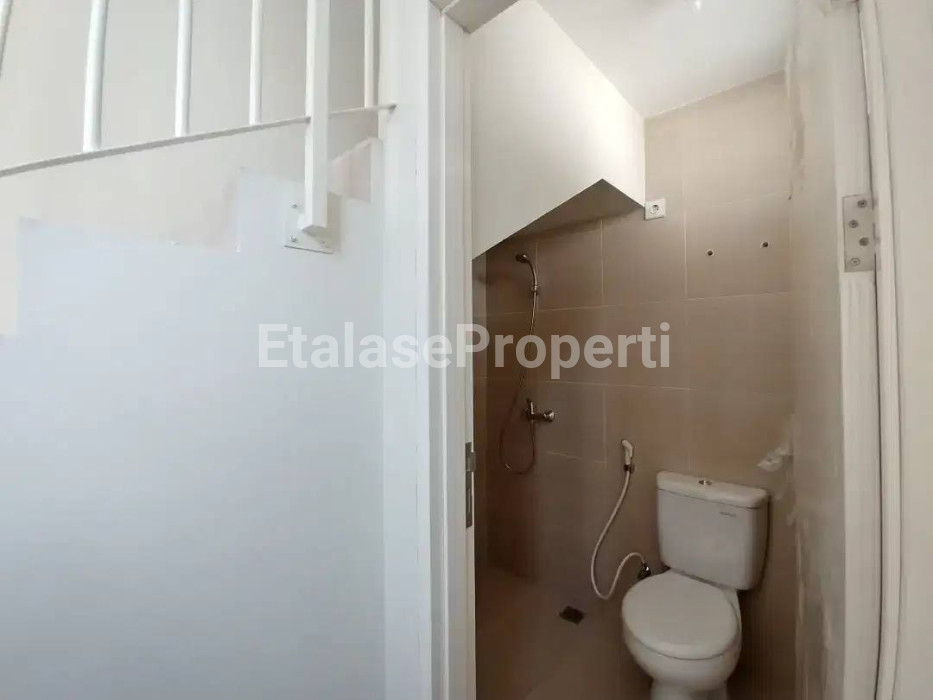 Foto properti Rumah Northwest Park Citraland Semi-furnished Lebar 8 5