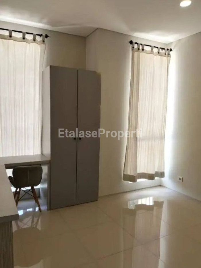 Foto properti Rumah Northwest Park Citraland Semi-furnished Lebar 8 9
