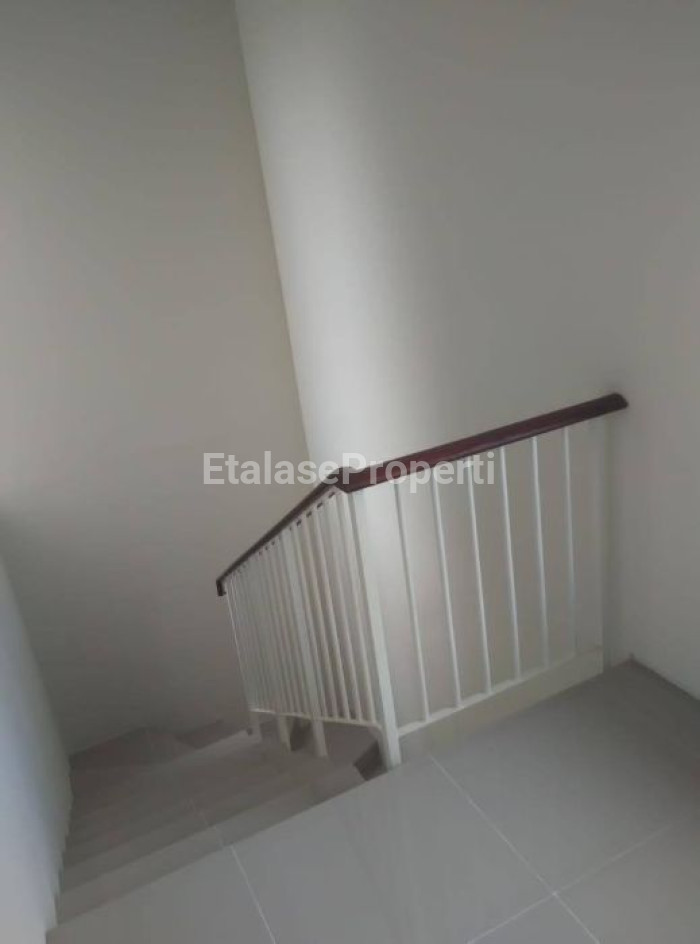 Foto properti Jual Cepat! Rumah Northwest Park Citraland Tipe Cambria 7