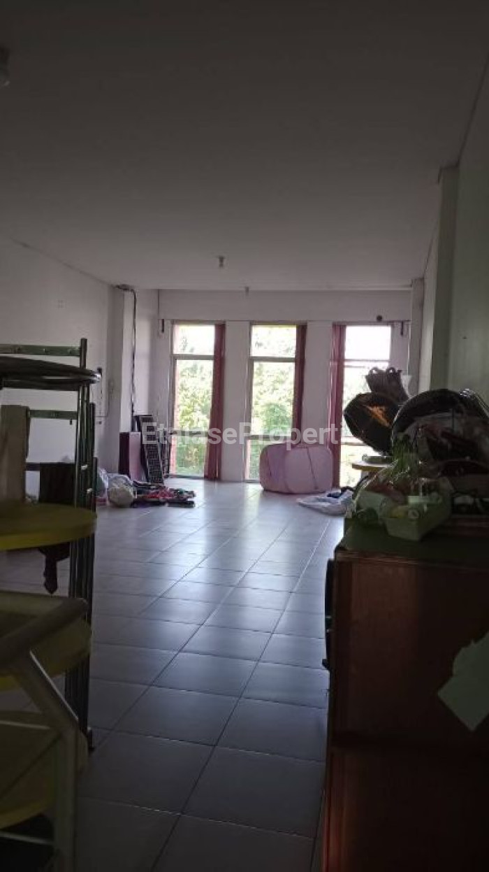 Foto properti Disewakan Ruko 3 Lantai Di Central Business Park MERR 4