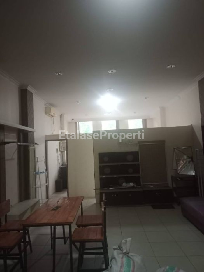 Foto properti Disewakan Ruko 3 Lantai Di Central Business Park MERR 6