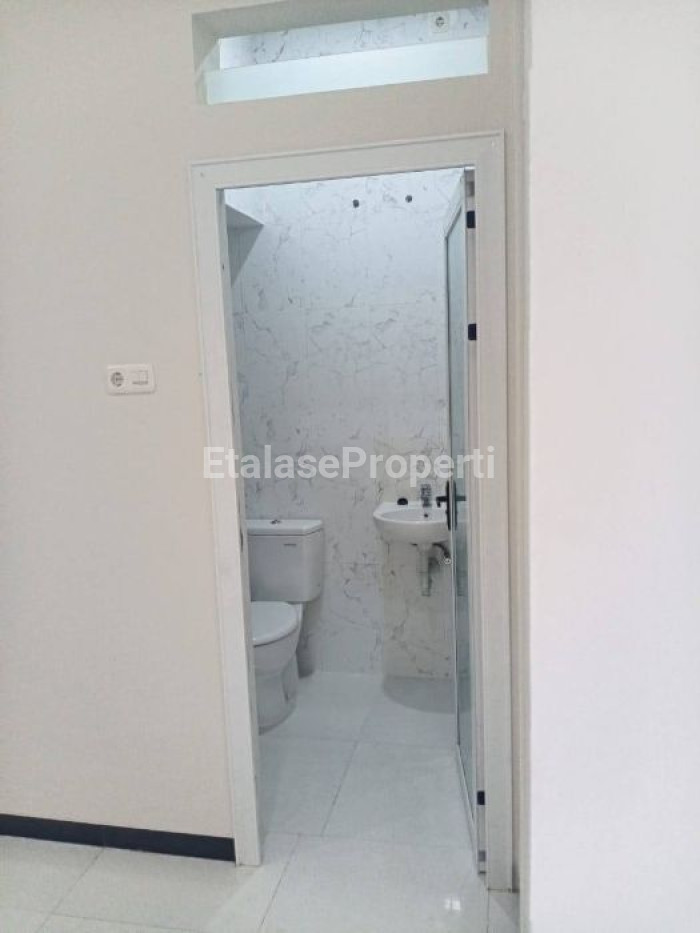 Foto properti Rumah Baru Modern Di Perumahan Villa Kalijudan Indah 7