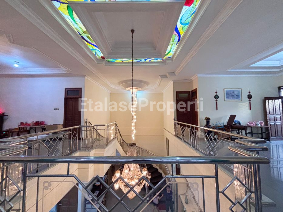 Foto properti Dijual Rumah Mewah Di Araya Galaxy Bumi Permai Dekat Galaxy Mall 2
