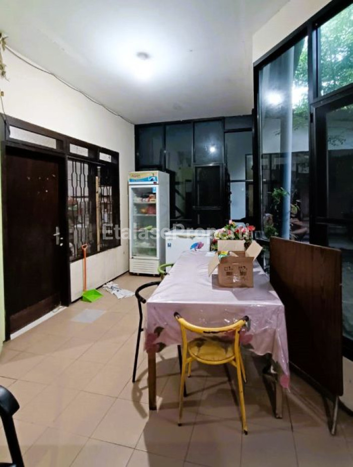 Foto properti Dijual Rumah Di Rungkut Asri Dekat Transmart Rungkut Gununganyar 4