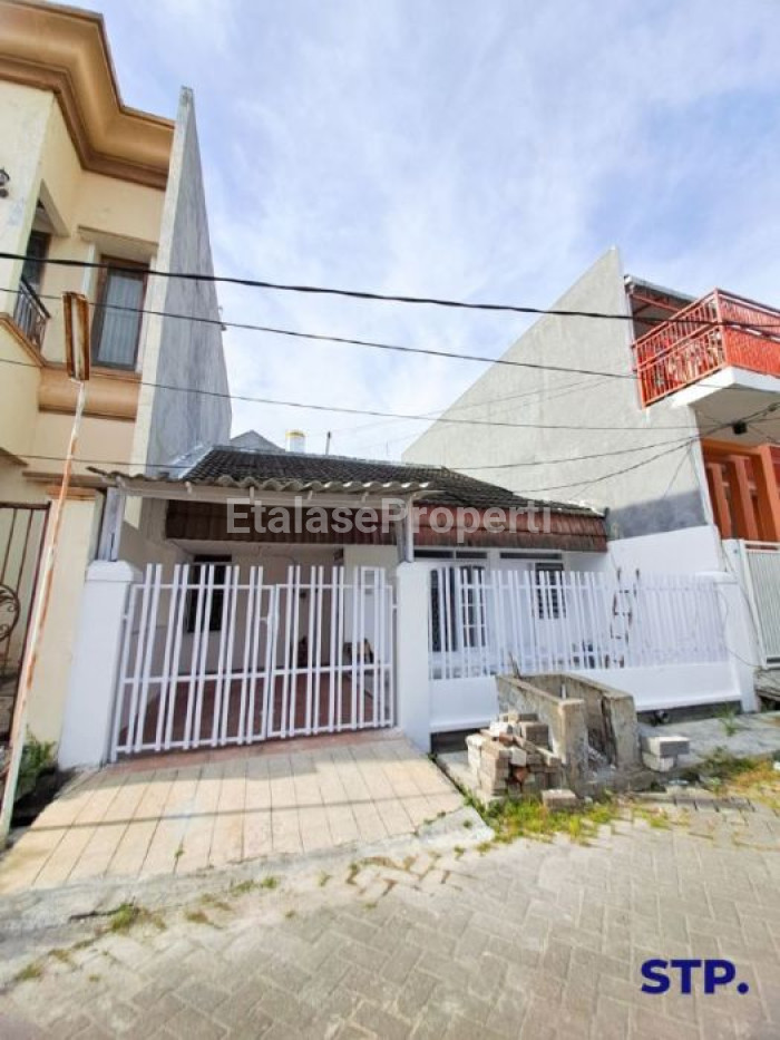 Foto properti Jual Rumah 1 Lantai Siap Huni Di Sutorejo Tengah 2