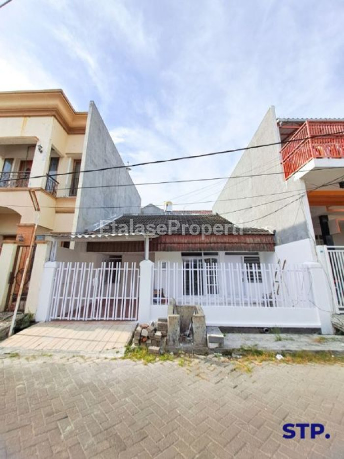 Foto properti Sewa Rumah 1 Lantai Siap Huni Di Sutorejo Tengah 1