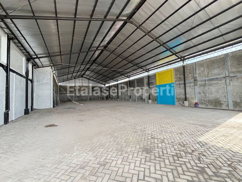 Foto properti Disewakan Gudang Workshop Di Dharmawangsa Gubeng 4