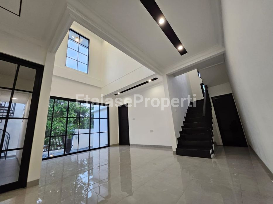 Foto properti Dijual Rumah Hook Di Rungkut Asri Dekat MERR Gununganyar 7