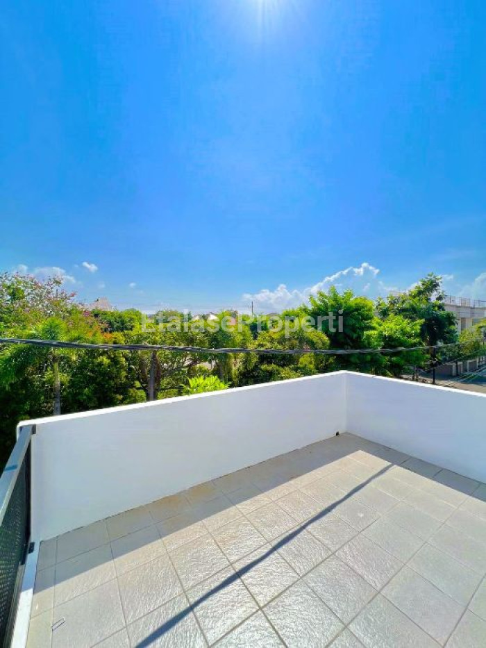 Foto properti Dijual Rumah Baru Di Gading Pantai Dekat Kenjeran 9