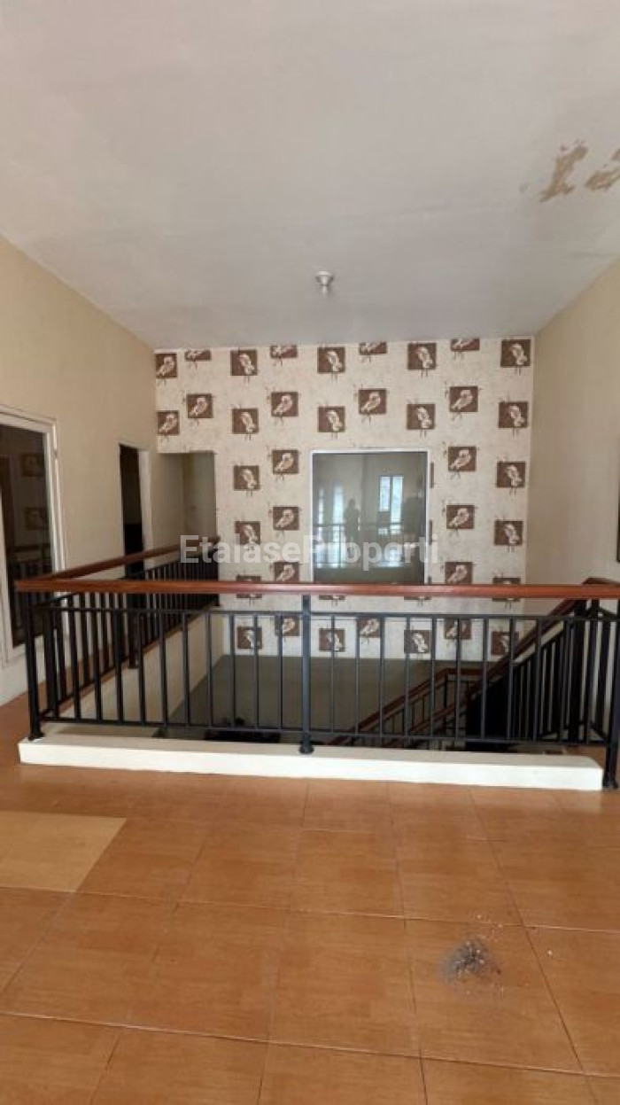 Foto properti Dijual Rumah Siap Huni Di Pantai Mentari Dekat Kenjeran 2