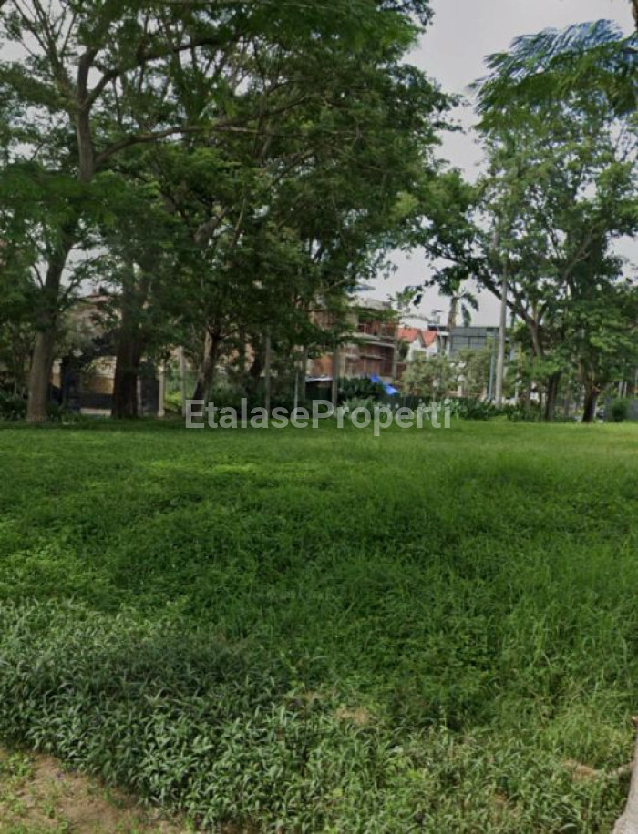 Foto properti Dijual Tanah Kavling Di Teluk Golf Citraland Wiyung 1