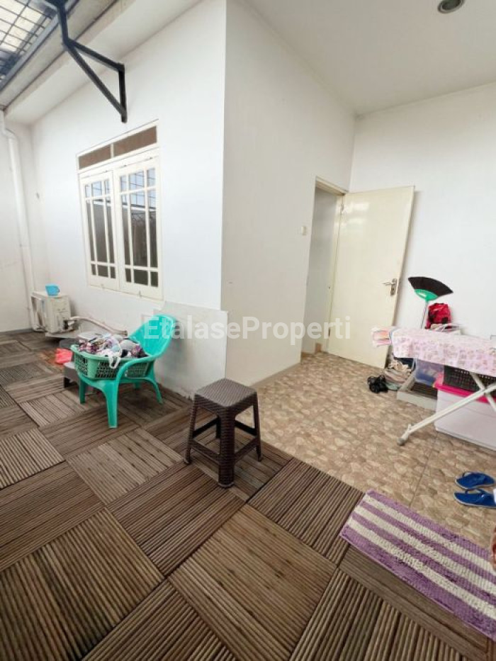 Foto properti Dijual Rumah Di Pondok Tjandra Nanas Dekat Gununganyar 7