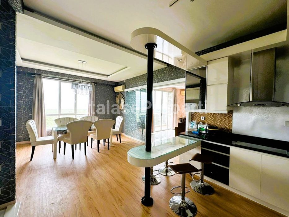 Foto properti Dijual Apartemen East Coast Residence Dekat Pakuwon City 2