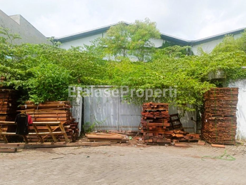 Foto properti Dijual Gudang Margomulyo Bebas Banjir Dekat Pakuwon 1