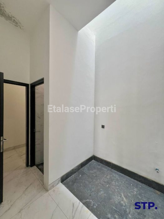 Foto properti NEW AMERICAN! Rumah Araya Tahap 2 Di Jalan Boulevard 3