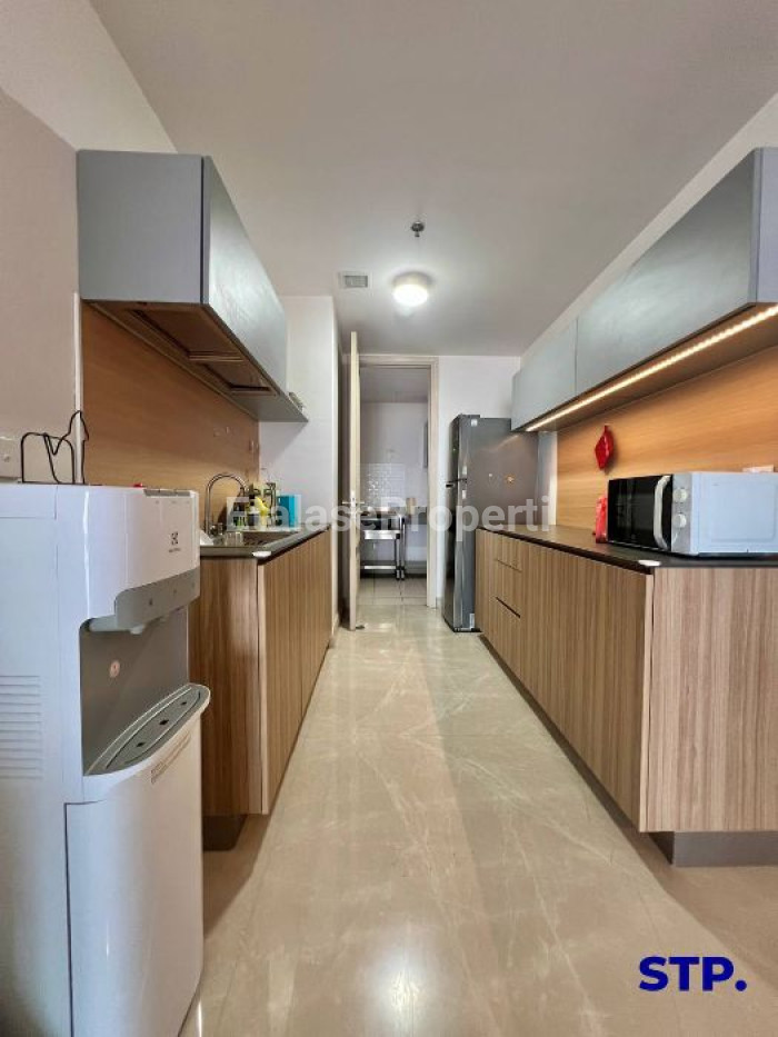 Foto properti Apartemen One Icon 3+1 Bedroom Furnished Lantai 36 4