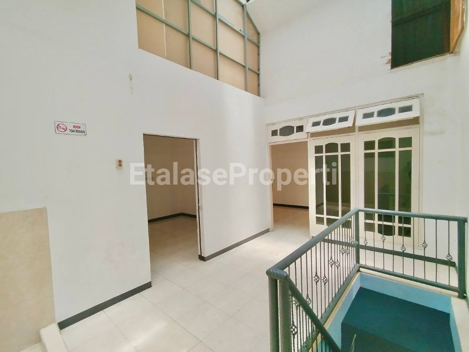 Foto properti Rumah Siap Huni Di Nirwana Eksekutif Ex Kantor 9