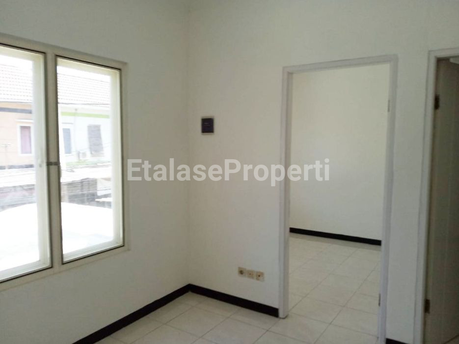 Foto properti Disewakan Rumah Sentra Point Gunung Anyar Dekat UPN MERR Juanda 8