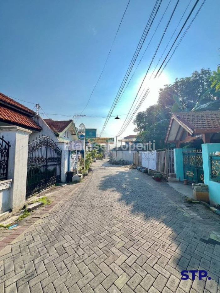 Foto properti Rumah Hitung Tanah Di Jalan Kanser, Kalijudan 4