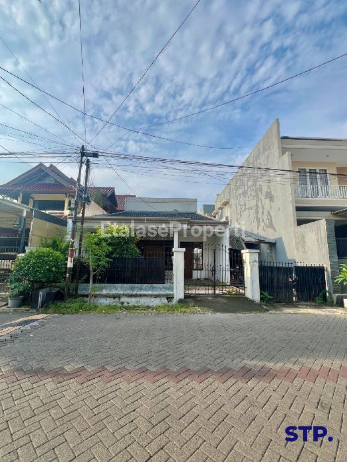 Foto properti Rumah Kost 2 Lantai Di Wisma Permai Tengah 1