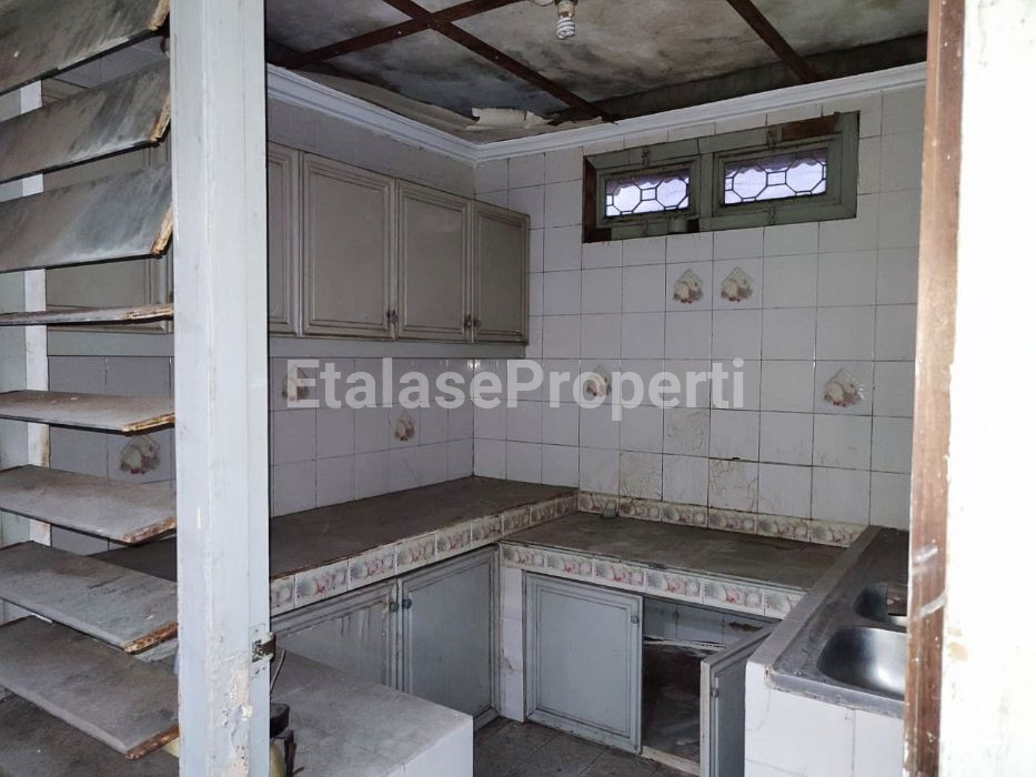 Foto properti Dijual Rumah Tengah Kota Jl Petemon Dekat Diponegoro Kedungdoro 9