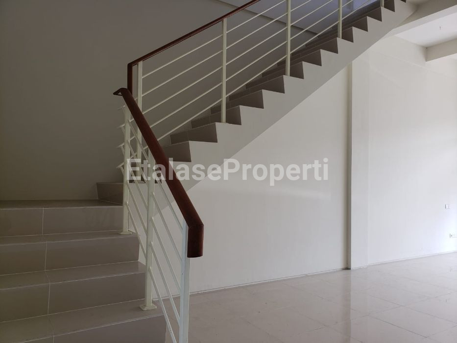 Foto properti Disewakan Northwest Boulevard  Lantai 2 & 3 5