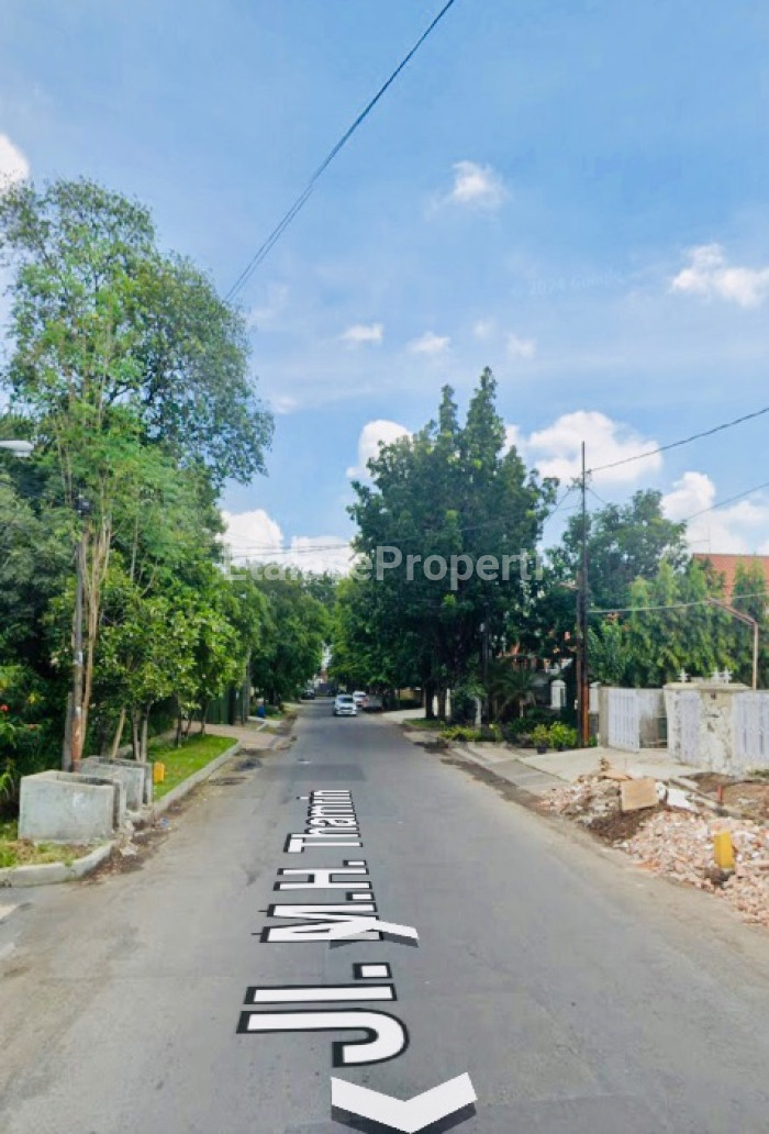 Foto properti Tanah Murah Lokasi Strategis Pusat Kota Surabaya, Jl. Thamrin. 2