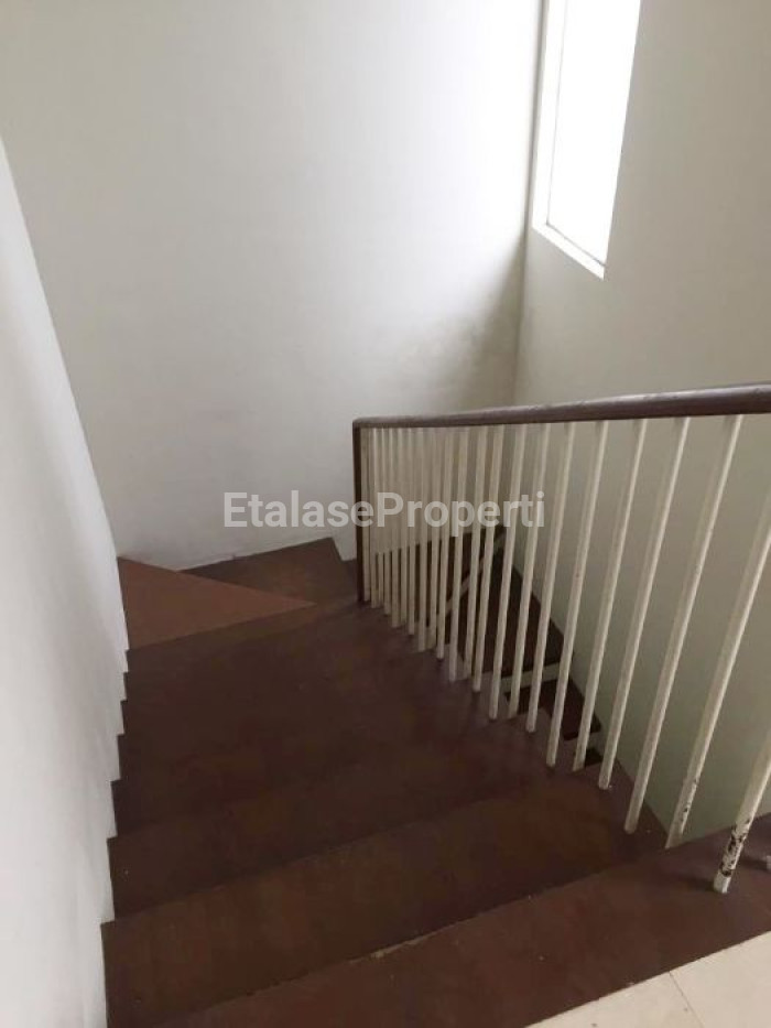 Foto properti Rumah Green Wood Citraland Dekat Wiyung Dan Gwalk 6