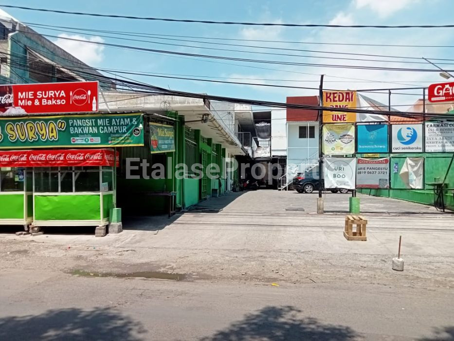 Foto properti Dijual Cepat Rumah Usaha Di Tenggilis Mejoyo 4