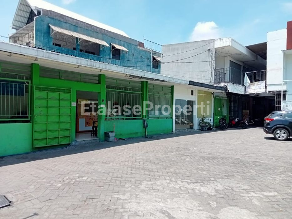 Foto properti Dijual Cepat Rumah Usaha Di Tenggilis Mejoyo 6