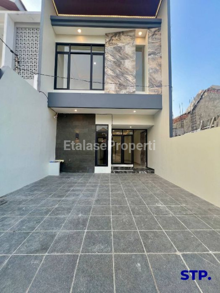 Foto properti Rumah Baru 2 Lantai Di Rungkut Mapan Banyak Bonus 2