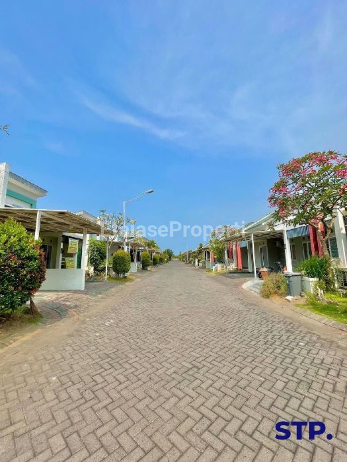 Foto properti Disewakan Rumah Sukolilo Dian Regency 2 Siap Huni 10
