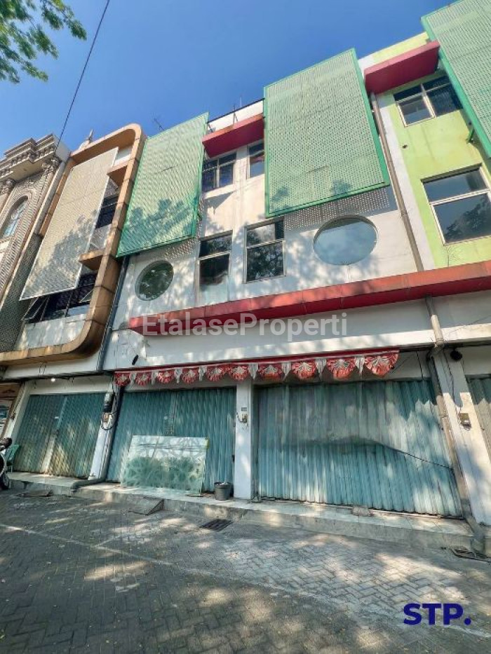 Foto properti Jual Ruko 3 Lantai Di Raya Ahmad Yani 3