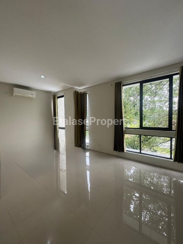 Foto properti Dijual Cepat  Rumah View Lake 7