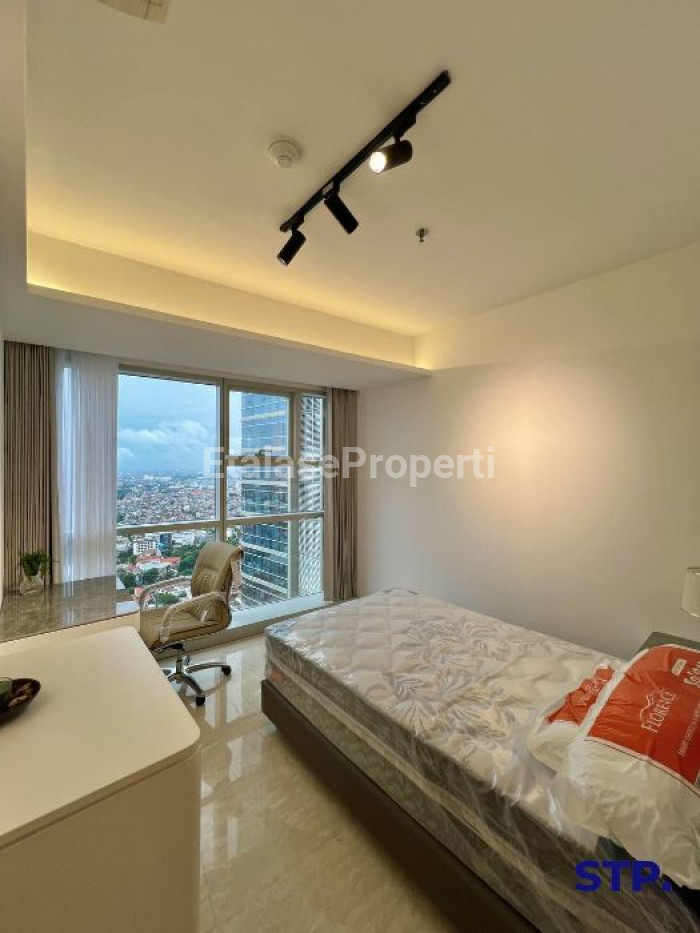 Foto properti Sewa Apartemen One Icon 3 Bedroom Private Lift Furnished Mewah Lantai 26 9