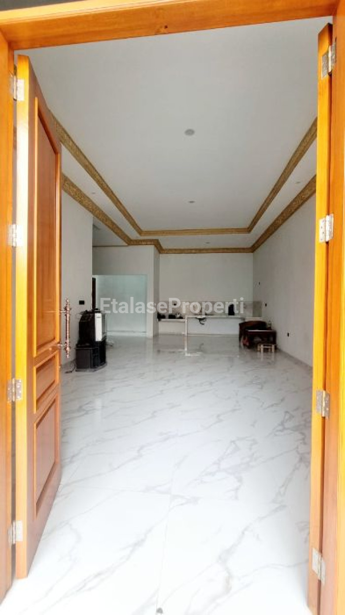 Foto properti Manyar Rejo.baru Dan Megah 5