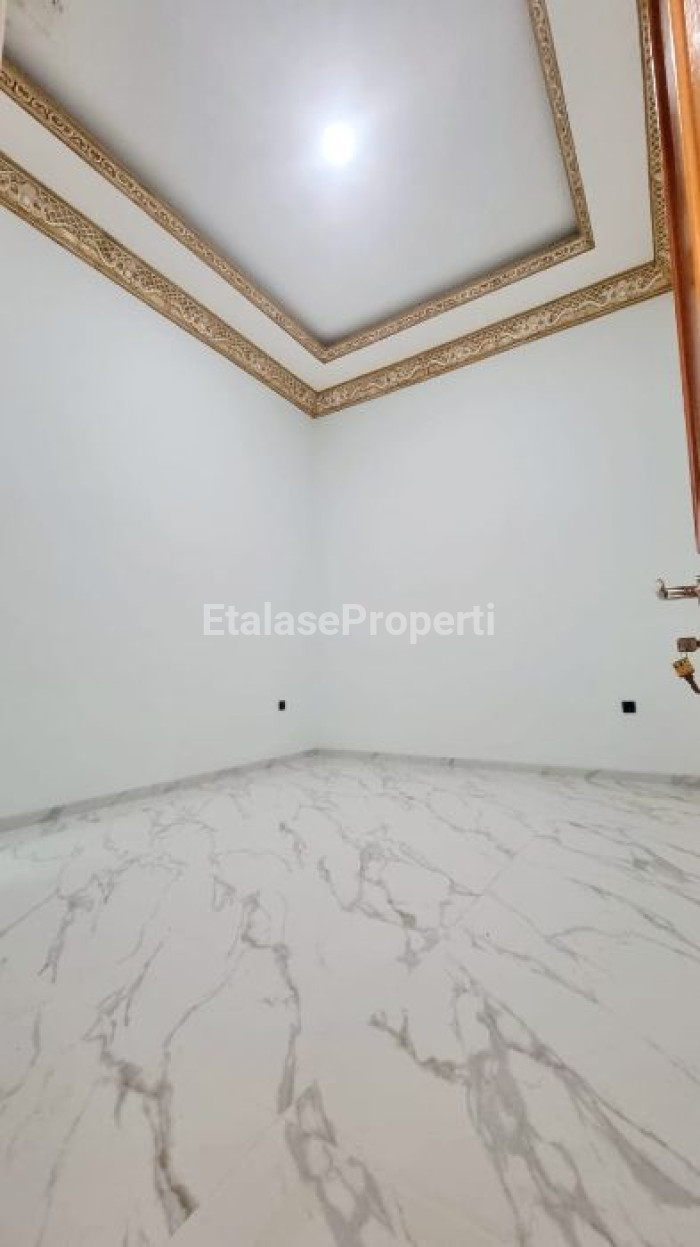 Foto properti Manyar Rejo.baru Dan Megah 6