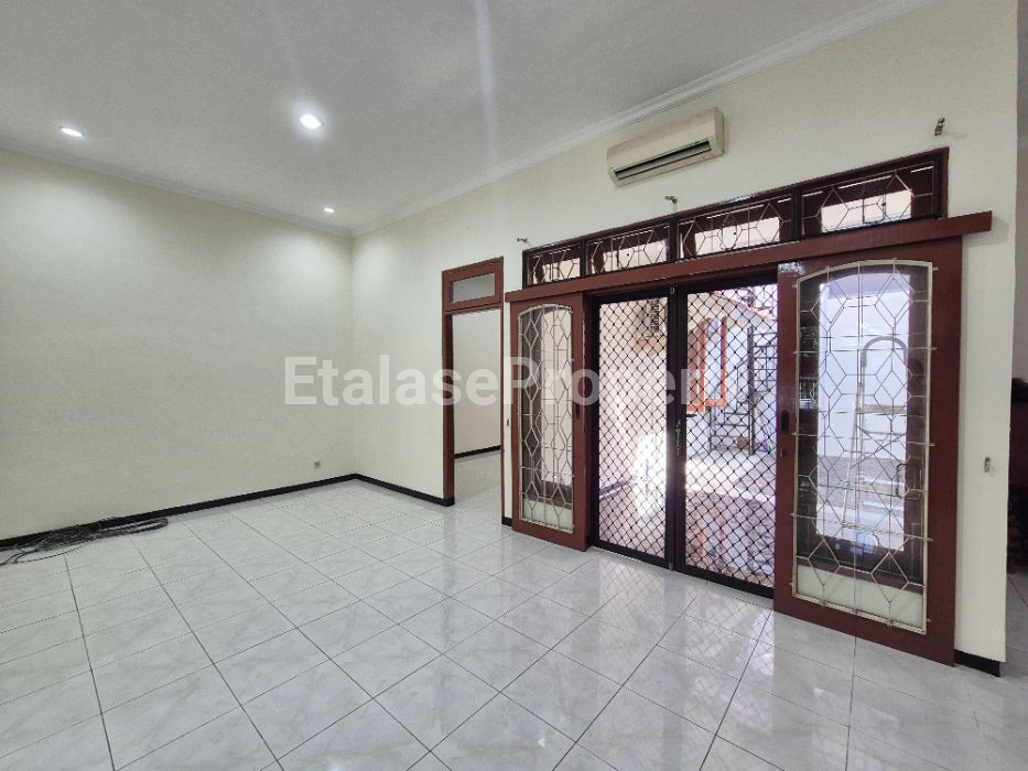 Foto properti Disewakan Rumah Siap Huni Di Baruk Tengah Dekat Rungkut 7