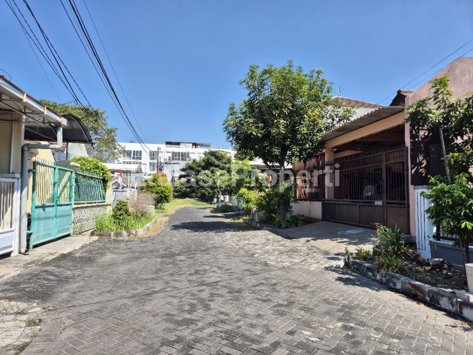 Foto properti Disewakan Rumah Siap Huni Di Baruk Tengah Dekat Rungkut 9