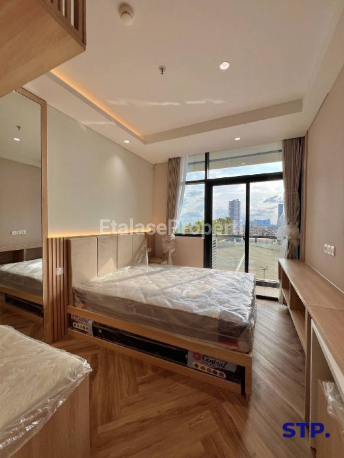 Foto properti NEW Furnished, Apartemen Vertu Ciputra World Tipe Studio Lantai 09 2