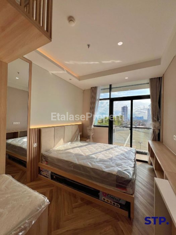 Foto properti NEW Furnished, Apartemen Vertu Ciputra World Tipe Studio Lantai 09 3