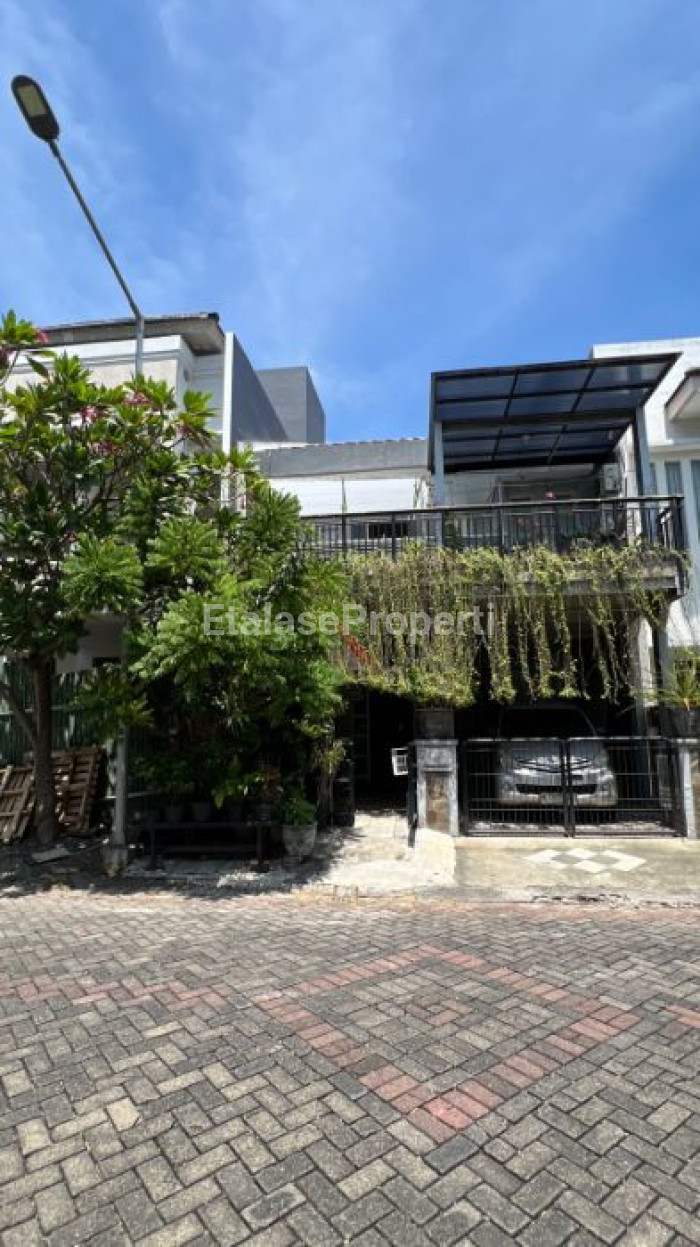 Foto properti VILLA VALENSIA – HUNIAN MEWAH SIAP HUNI, BISA SEWA ATAU BELI! 1