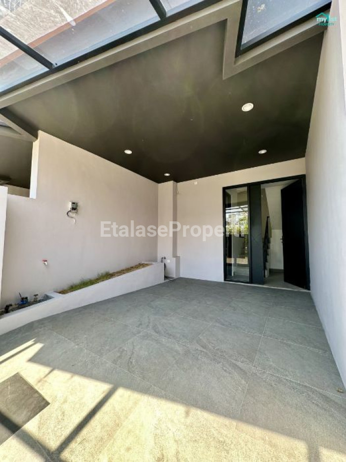 Foto properti Rumah Baru Modern Minimalis Purimas Dekat MERR UPN Gununganyar 10