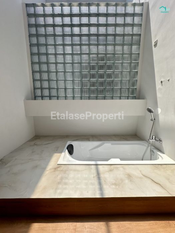 Foto properti Rumah Lebar 5 Di Purimas Dekat MERR Dan UPN Baru Gress 4