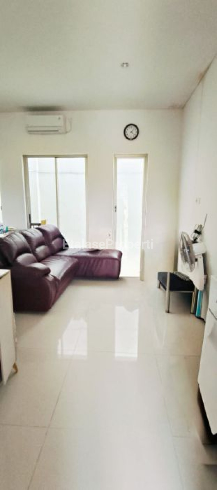 Foto properti Dijual Rumah Di Greenland Menganti Dekat Universitas Ciputra 1