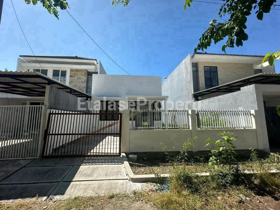 Foto properti Rumah Hitung Tanah Tenggilis Mejoyo Dekat Rungkut 1